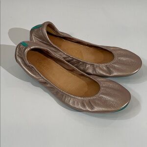 Tieks by Gavriell Flats Size 9 Rose-gold Leather With Turquoise Accents EUC